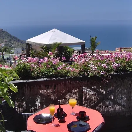 Aptos Monasterio De San Antonio 7 Apartmán *